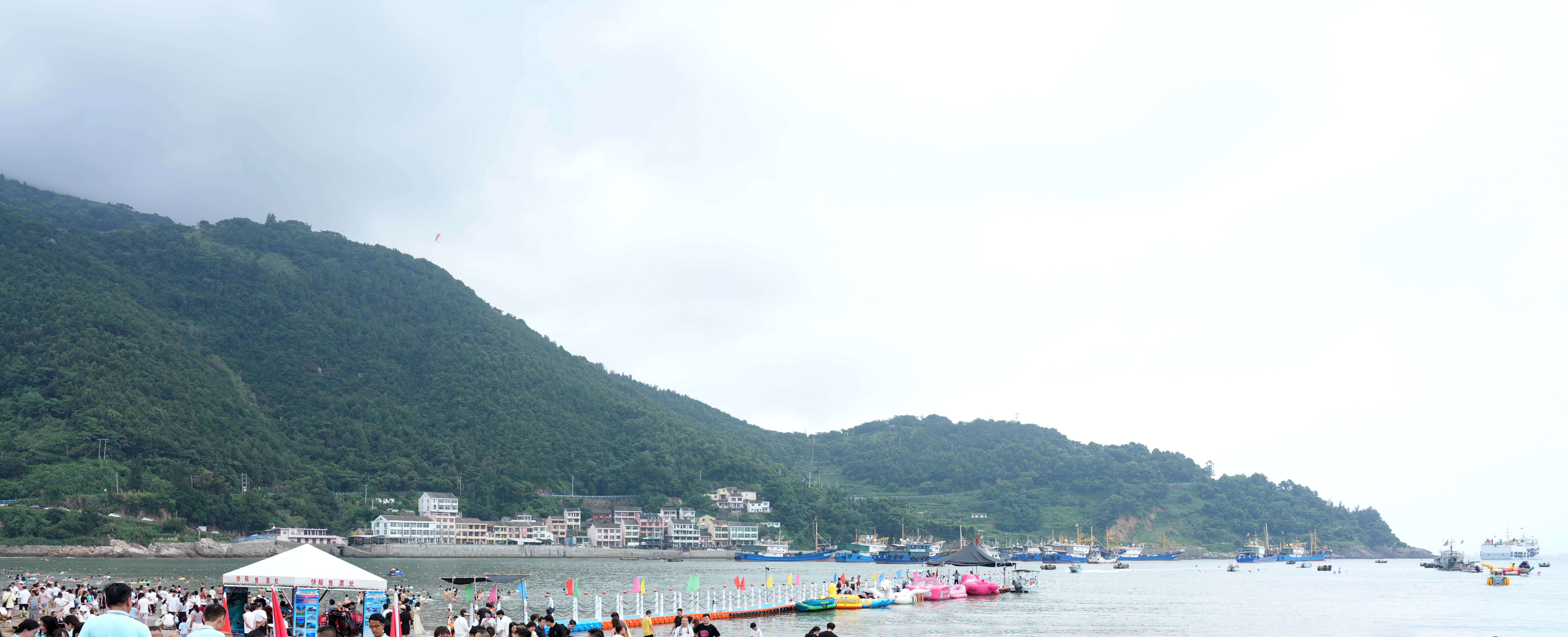 【三条三新材料】乘风破浪，共绘夏日新篇章