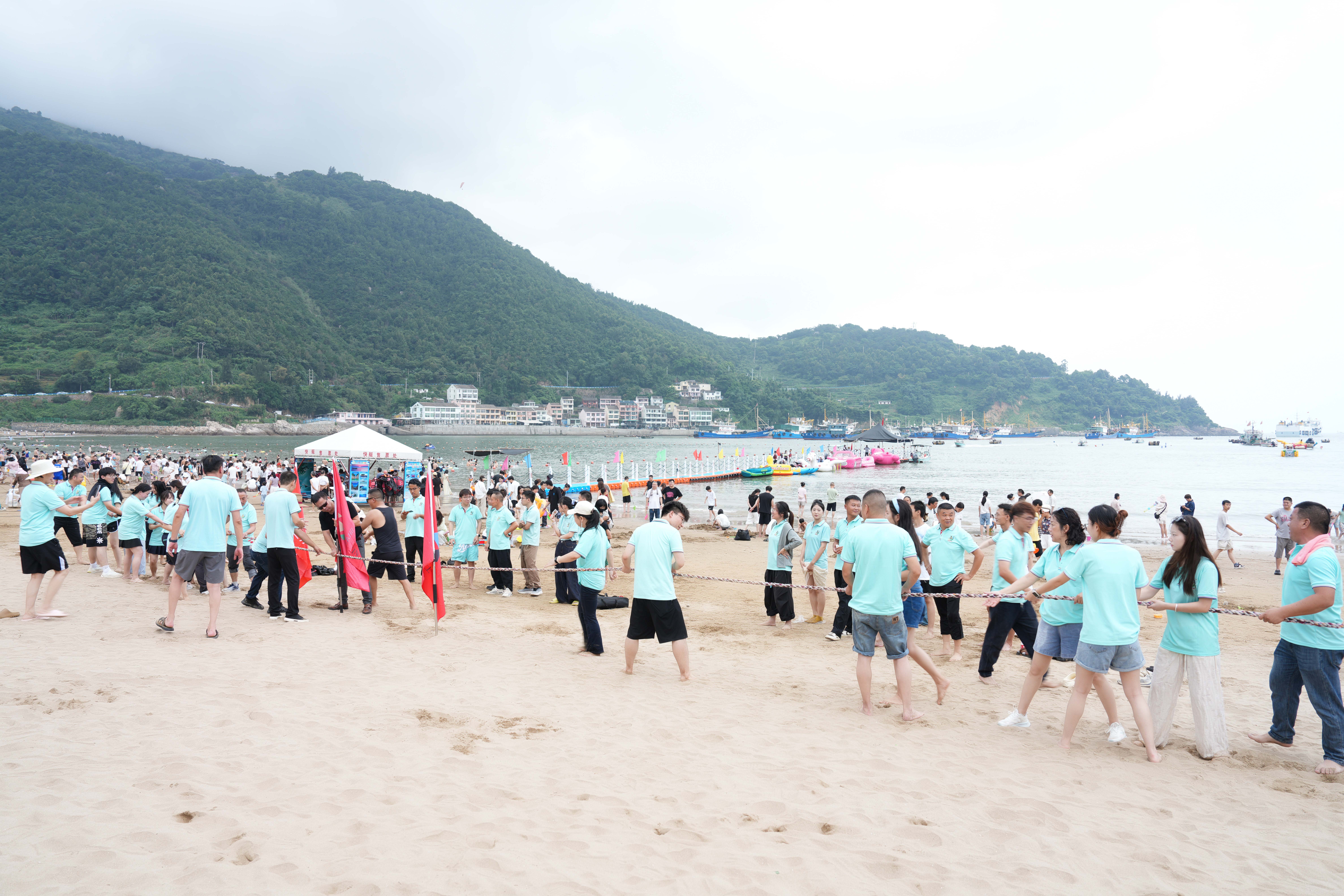 【三条三新材料】乘风破浪，共绘夏日新篇章