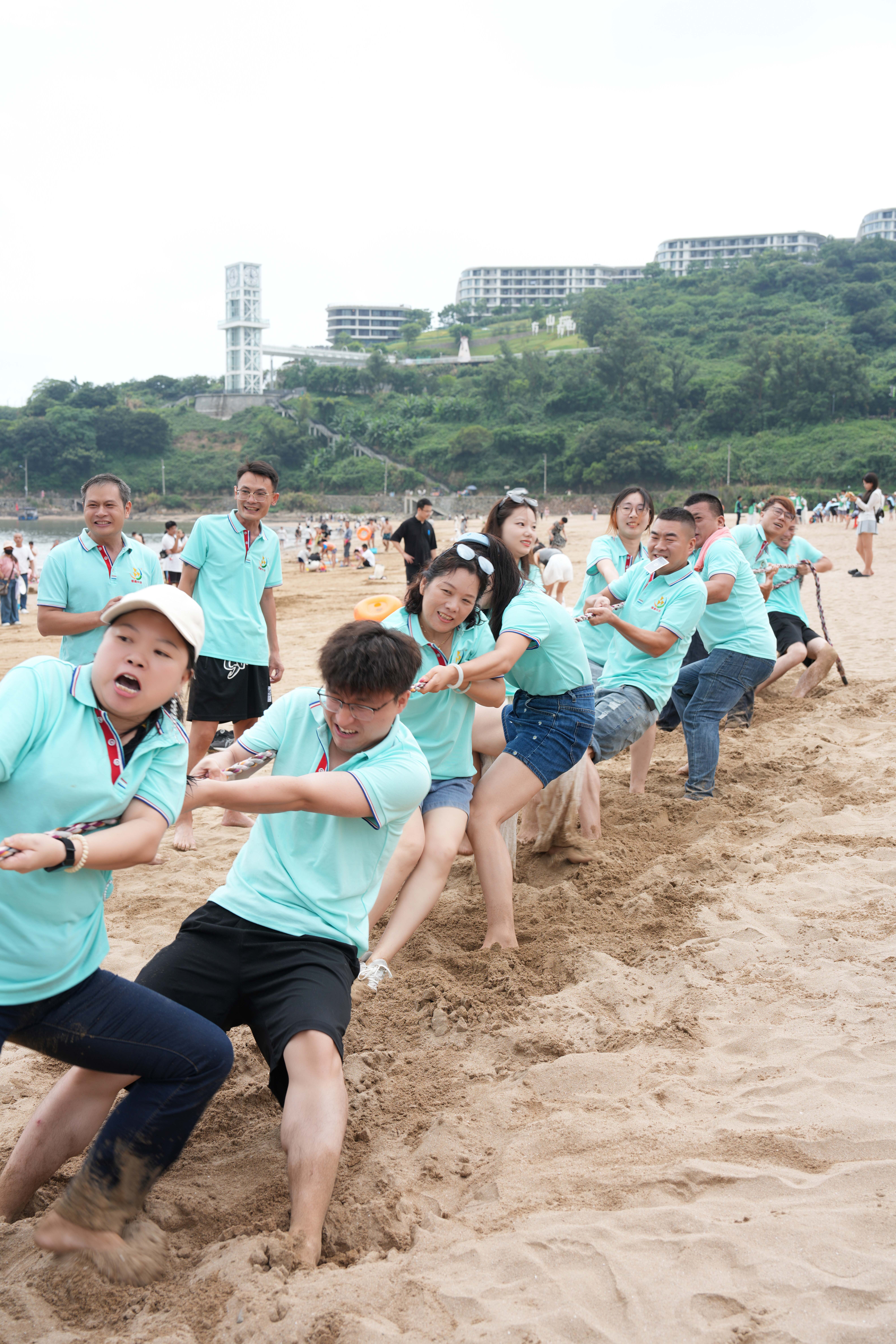 【三条三新材料】乘风破浪，共绘夏日新篇章